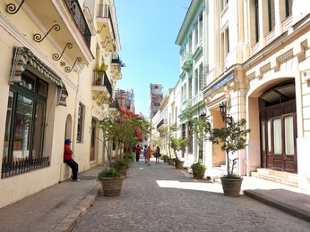 In de kleurrijke straten van oud-Havana
